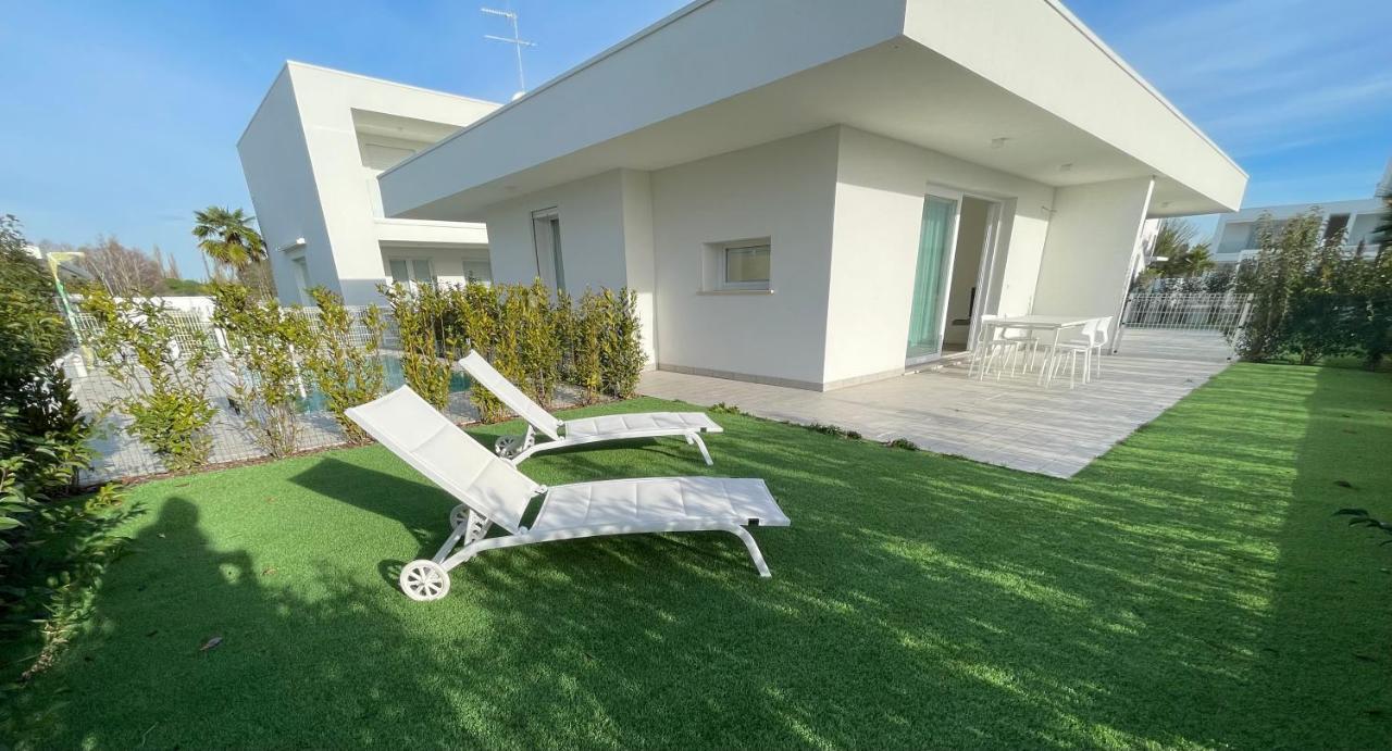 Jesolo Ground Floor Flat With Pool - 2 Family Apartments Exterior foto