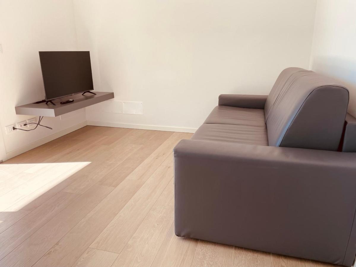 Jesolo Ground Floor Flat With Pool - 2 Family Apartments Exterior foto